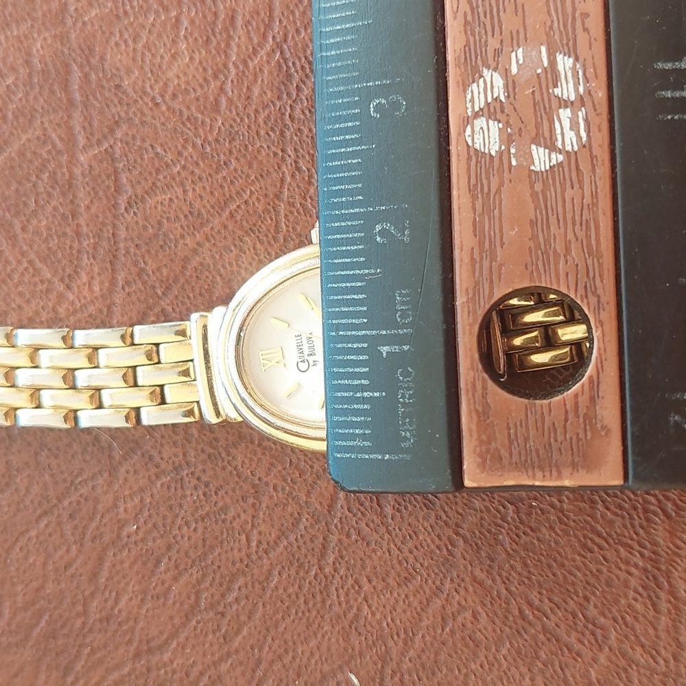 Bulova Gold Women's Watch - Picture 12 of 13